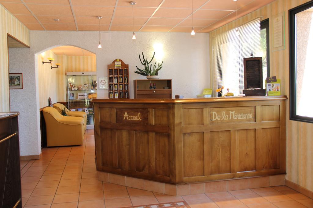 Hotel Restaurant Logis La Meridienne Anglards de Saint Flour Exterior foto