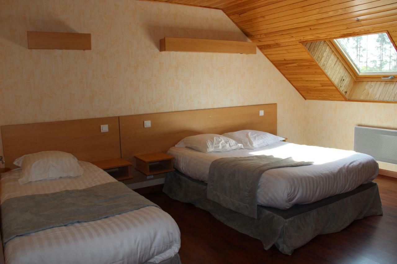 Hotel Restaurant Logis La Meridienne Anglards de Saint Flour Exterior foto